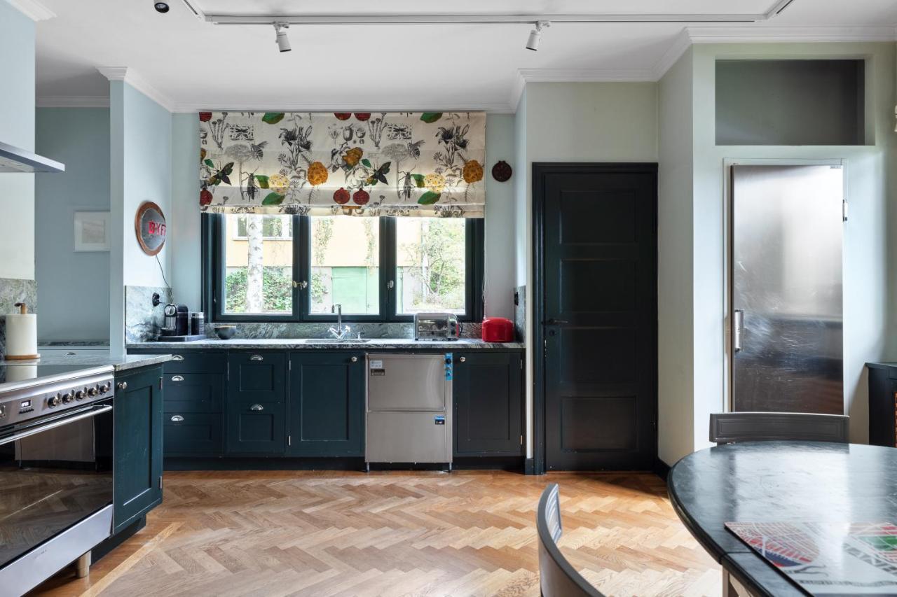 Fantastic 4 Bedroom Home In Bromma With Everything Stockholm Buitenkant foto