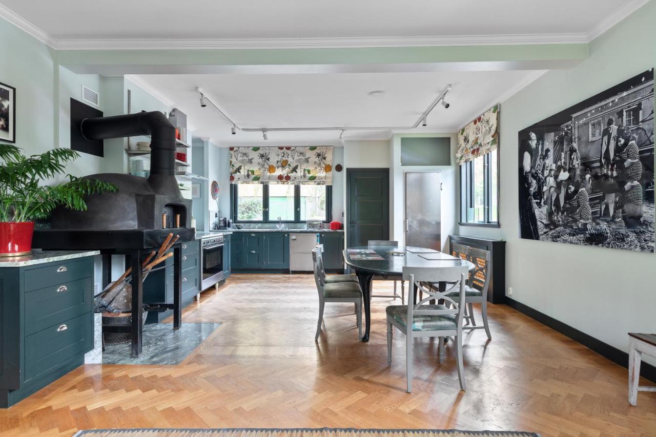 Fantastic 4 Bedroom Home In Bromma With Everything Stockholm Buitenkant foto