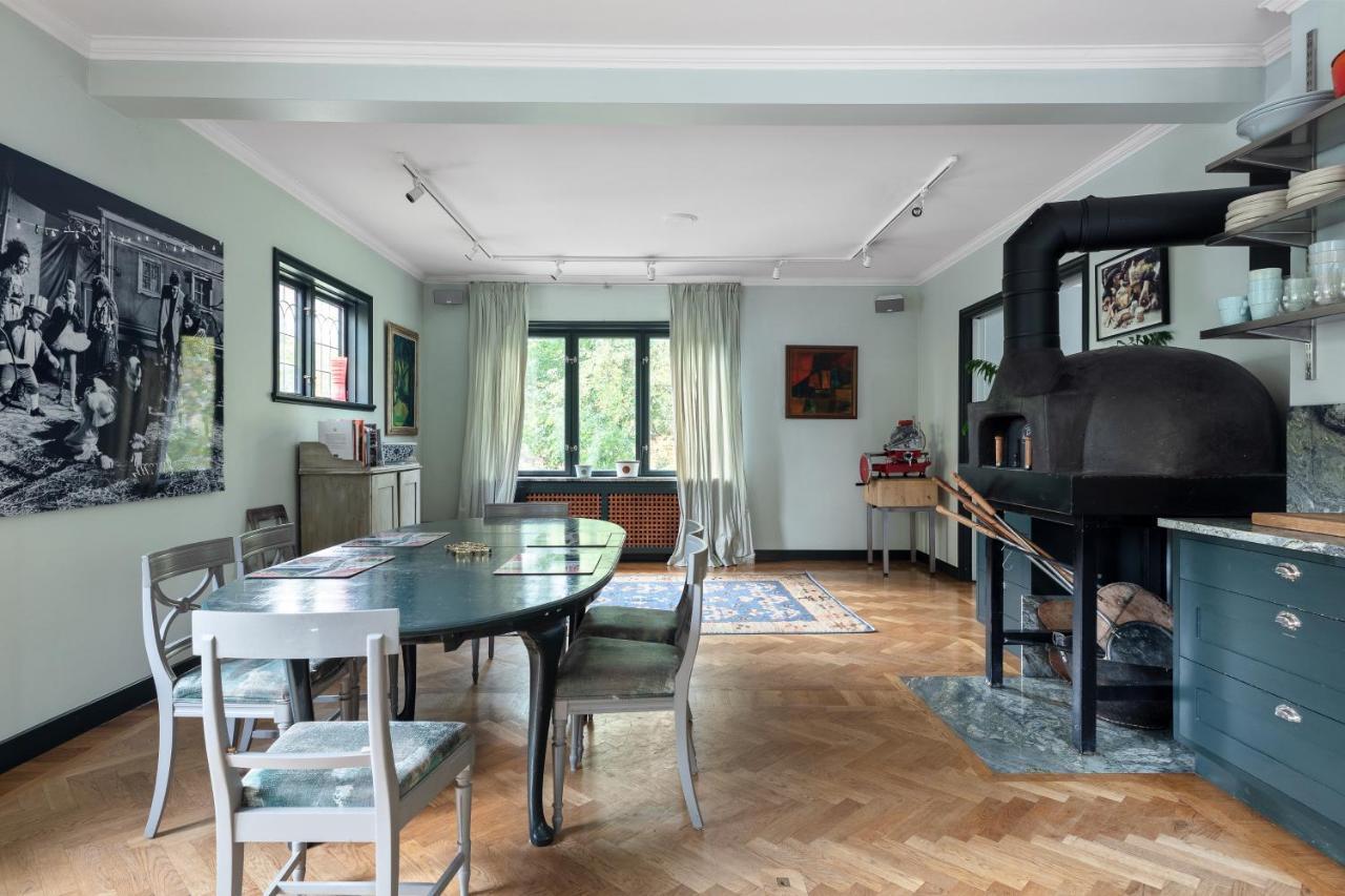 Fantastic 4 Bedroom Home In Bromma With Everything Stockholm Buitenkant foto